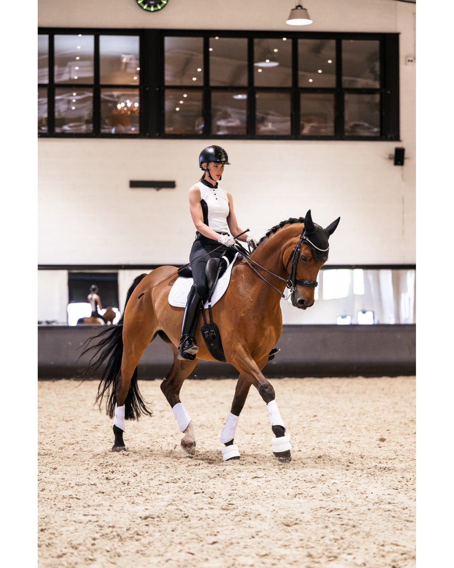 VALENTINA BREECHES